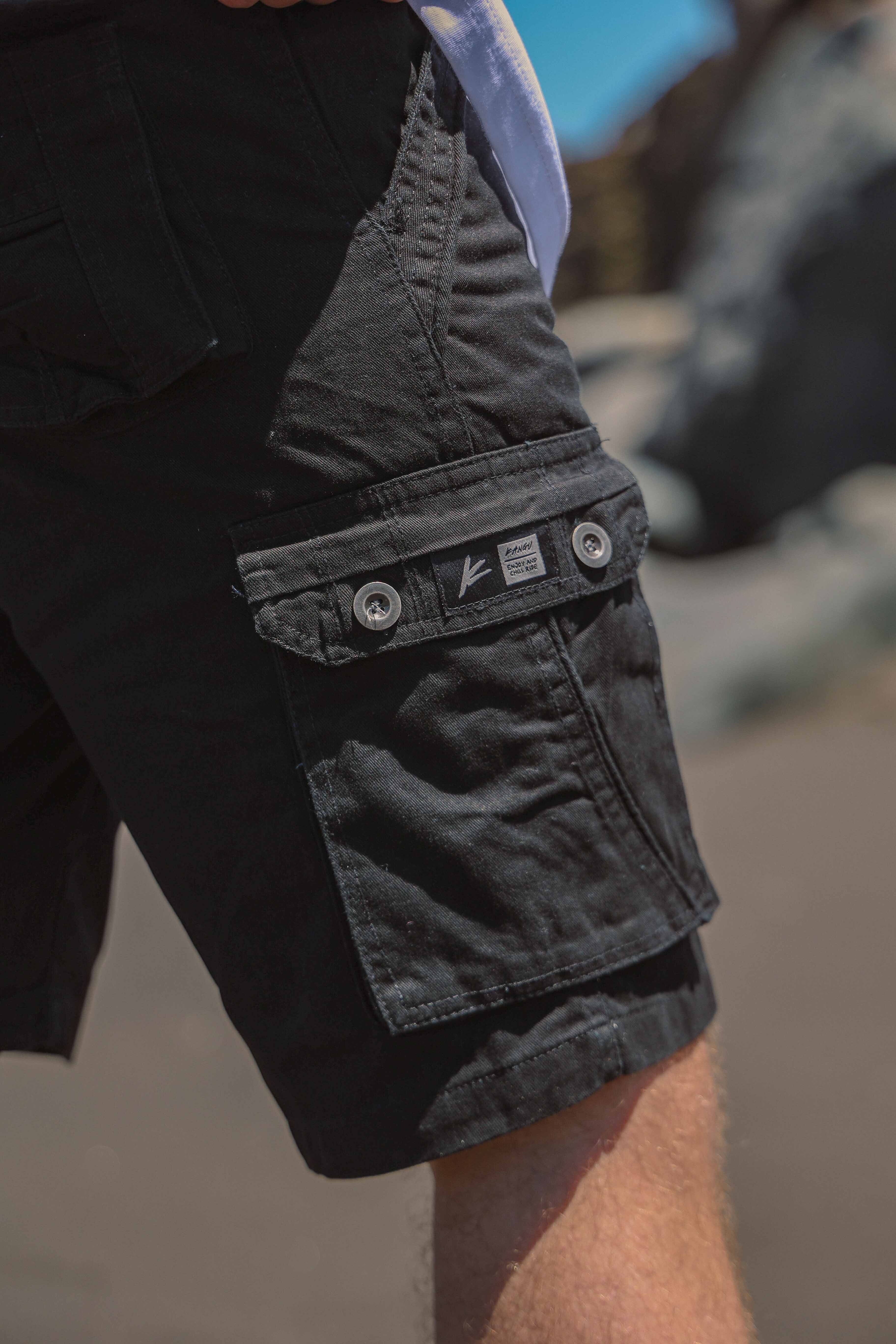 SHORT POCKET BLACK