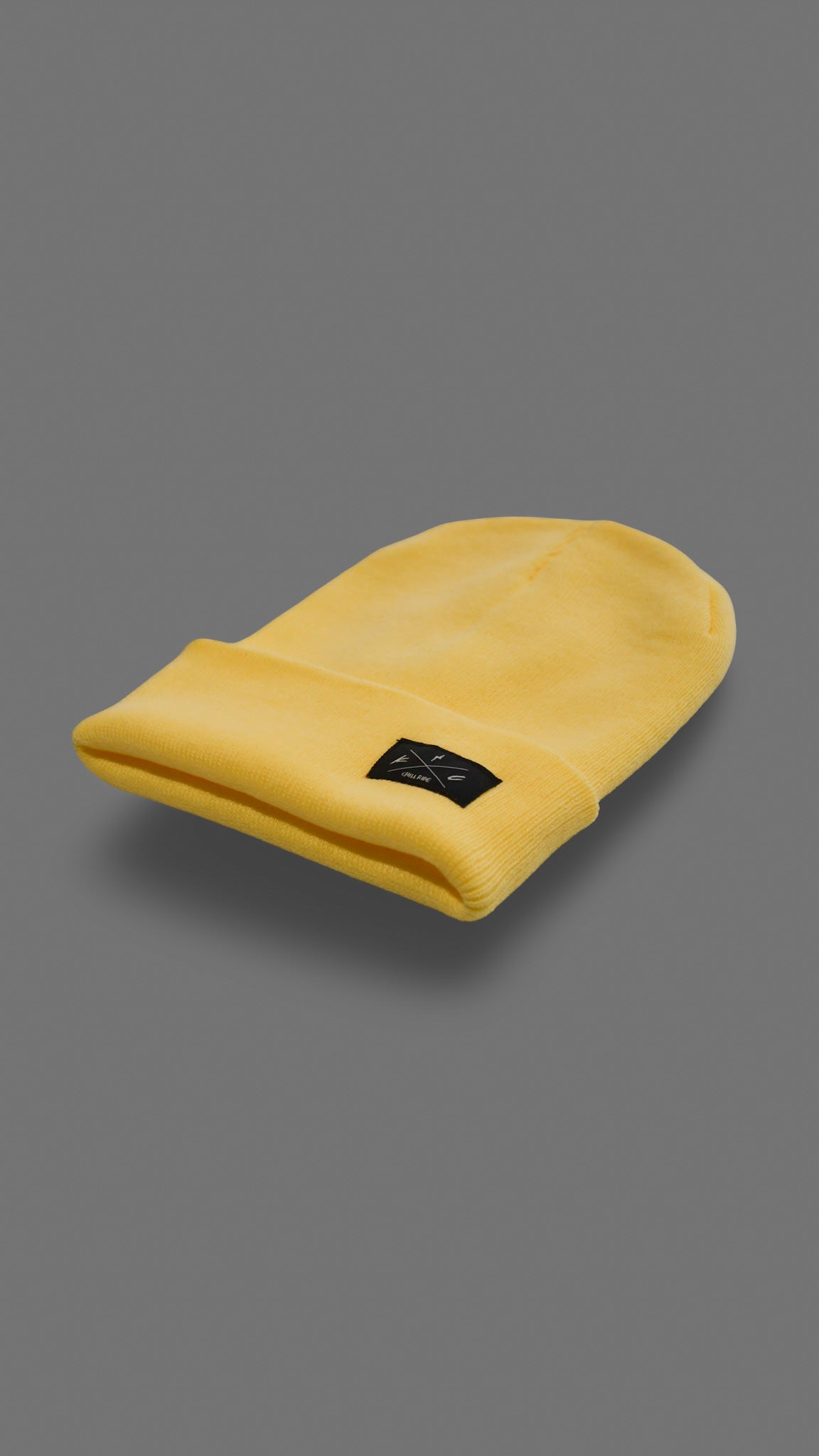 BEANIE LIGHT YELLOW