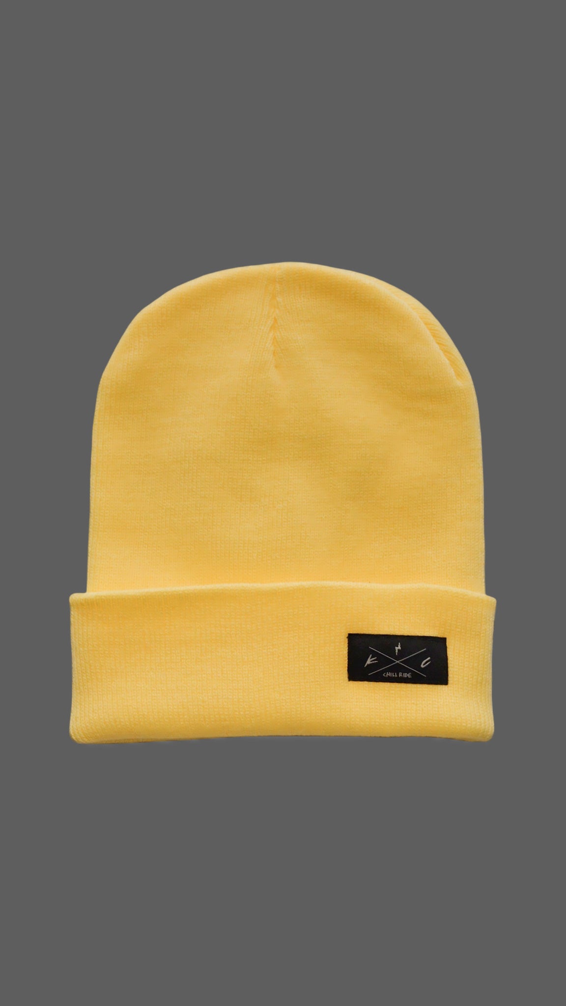 BEANIE LIGHT YELLOW